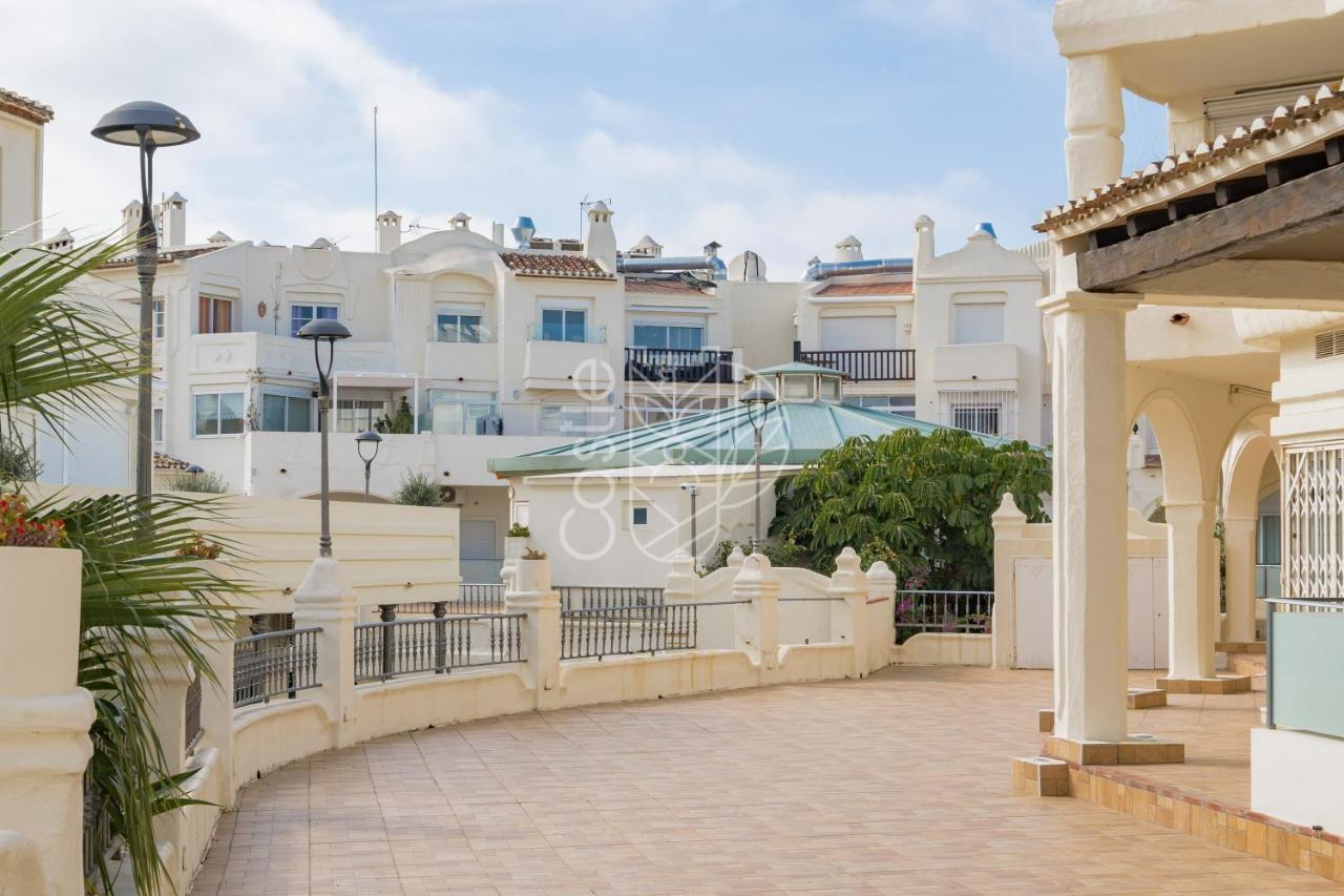 Malaga Benalmadena Puerto Marina Playa Vacacional Luxury Leilighet Eksteriør bilde